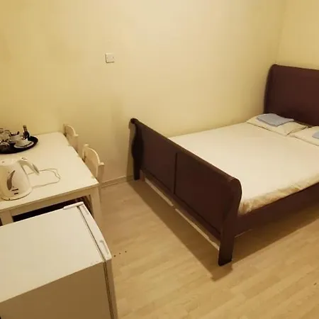 Hostel Studio Arena Hostel & Dorms