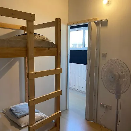 Hostel Studio Arena Hostel & Dorms *